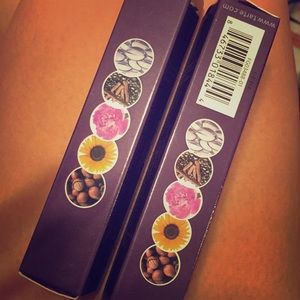 tarte Other - How to spot a FAKE tarte shape tape! tarte Other - How to spot a FAKE tarte shape tape!